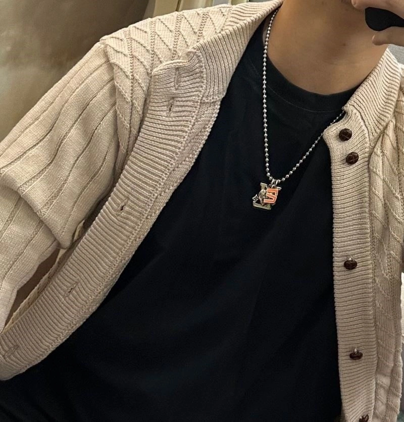 UrbanChic Louis Vuitton Necklaces 249224