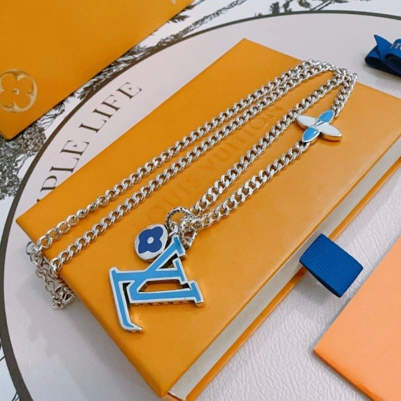 Trendy Louis Vuitton Necklaces 249223
