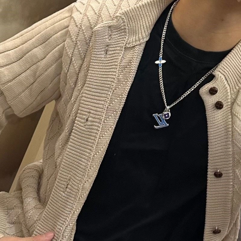 Trendy Louis Vuitton Necklaces 249223