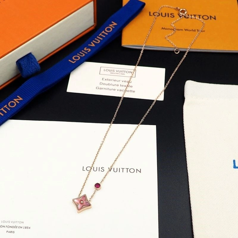 Louis Vuitton Necklaces Versatile 249216