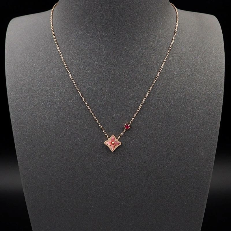 Louis Vuitton Necklaces Versatile 249216