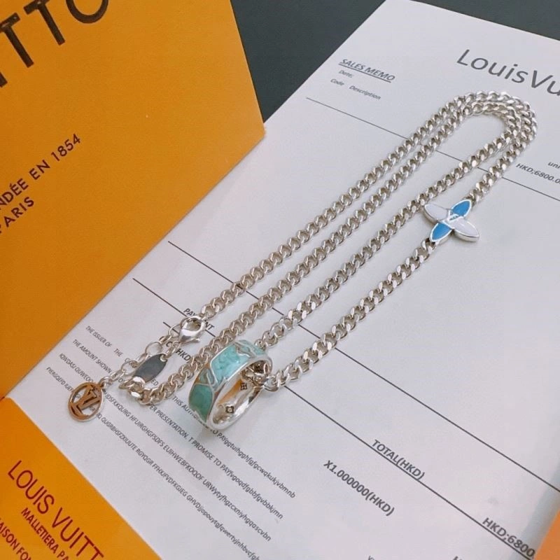 Louis Vuitton Necklaces Trendsetting 249203