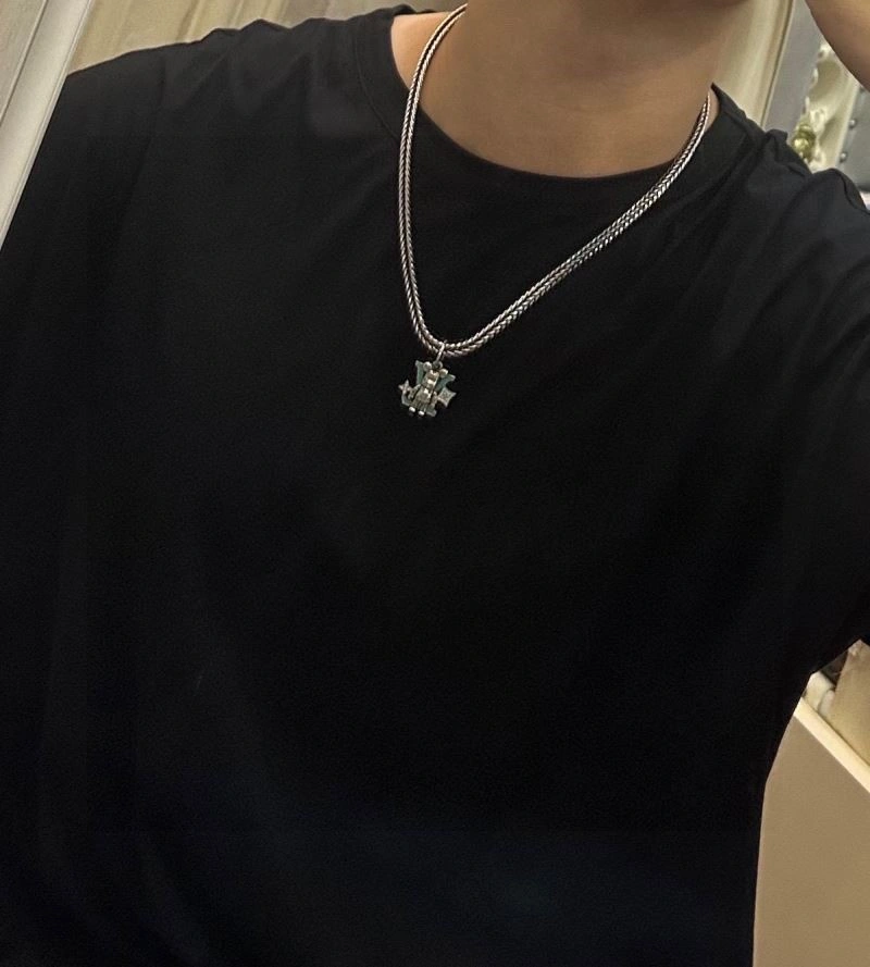 Louis Vuitton Necklaces Thermal 248975