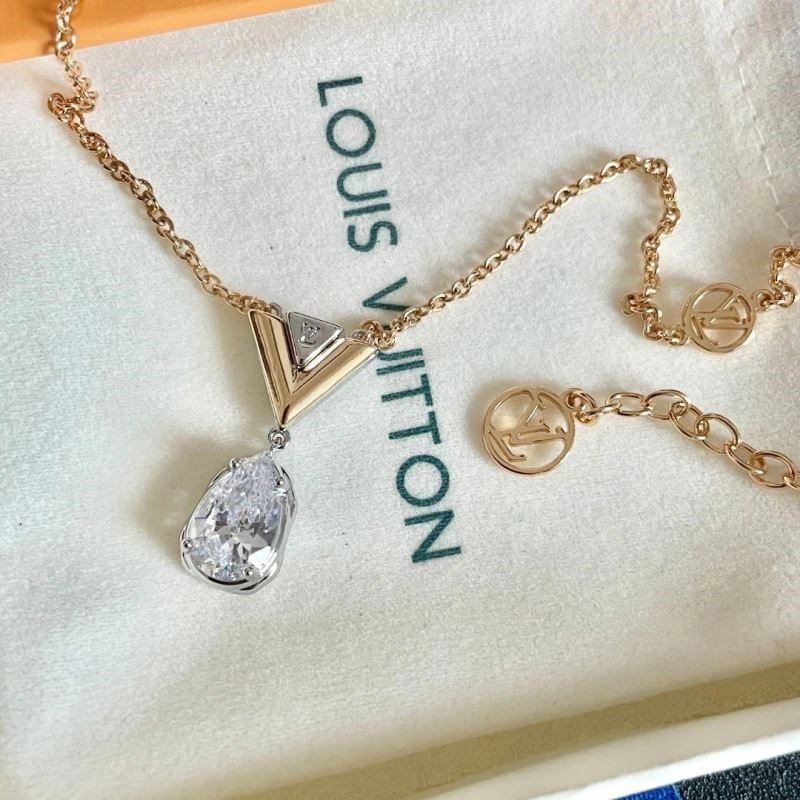 Louis Vuitton Necklaces ModernLook 248972