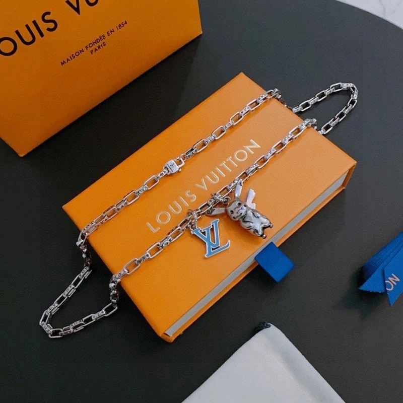 Affordable Louis Vuitton Necklaces 248967