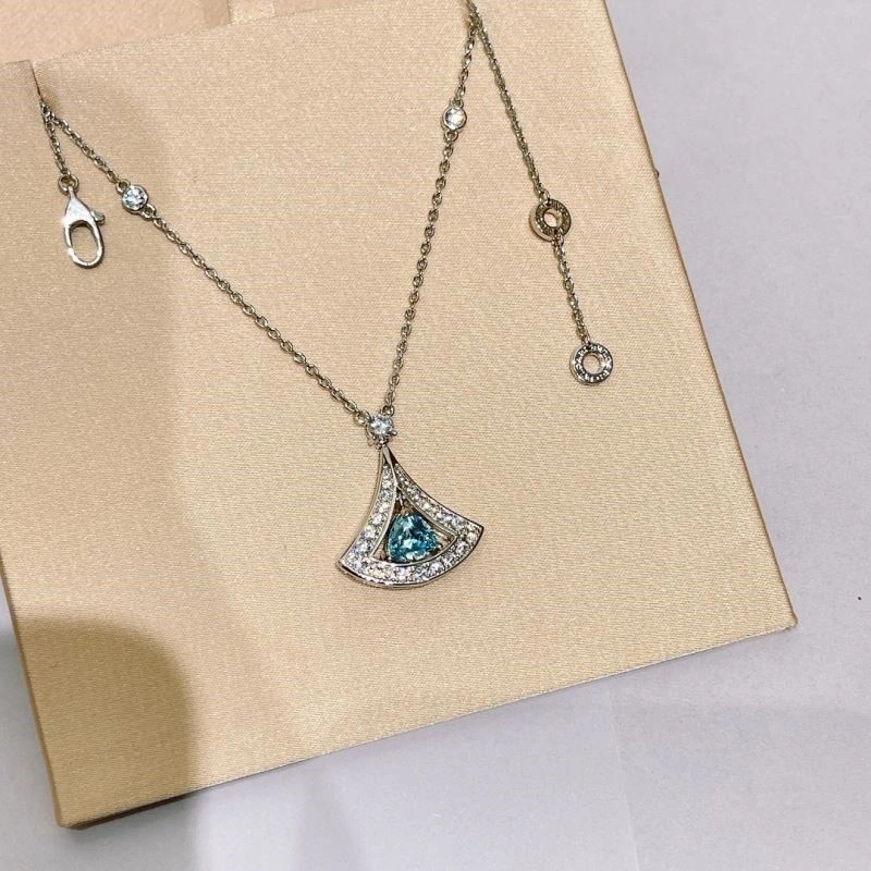 Louis Vuitton Necklaces SunProtective 248953