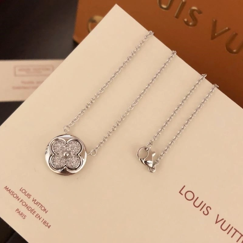 Louis Vuitton Necklaces Youthful 248939