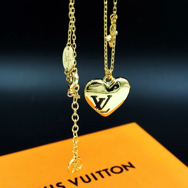 EyeCatching Louis Vuitton Necklaces 248956
