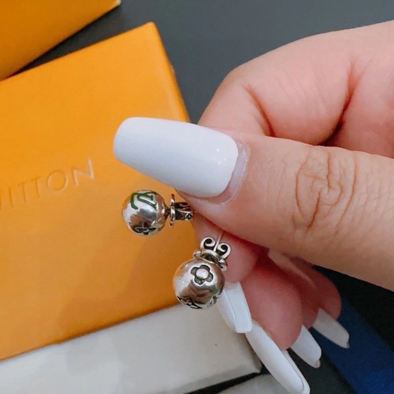 Louis Vuitton Necklaces Snug 248941