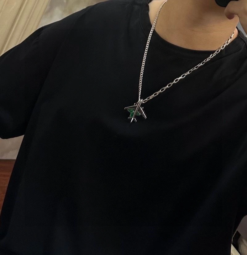 Louis Vuitton Necklaces Fashionable 248957