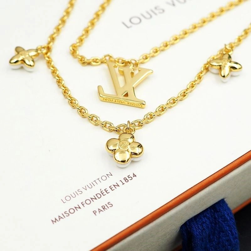 GoodFit Louis Vuitton Necklaces 248946