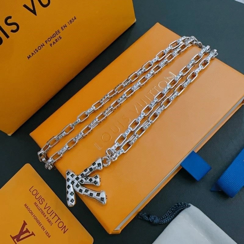 Louis Vuitton Necklaces Elegant 248934