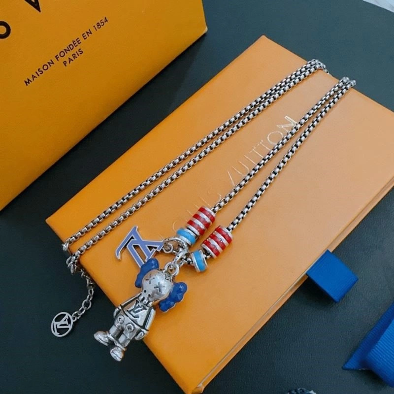 Louis Vuitton Necklaces Colorful 248935