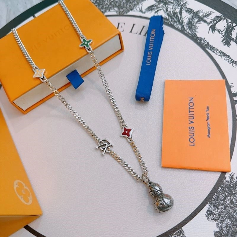 Louis Vuitton Necklaces OdorResistant 248929