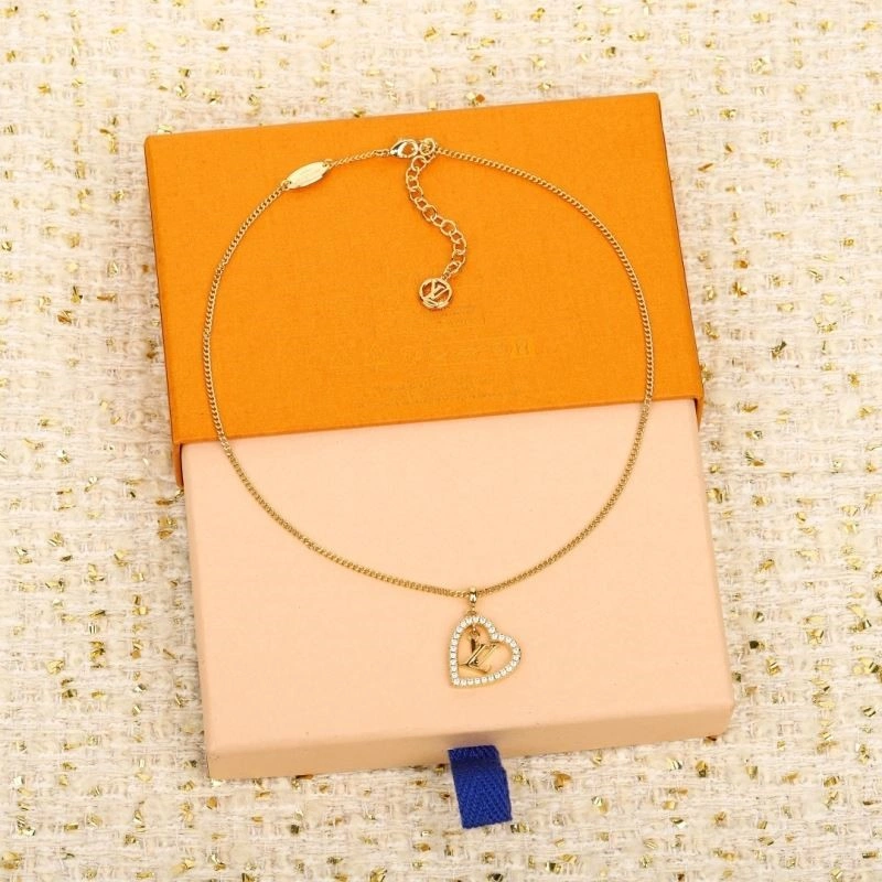 Contemporary Louis Vuitton Necklaces 248899