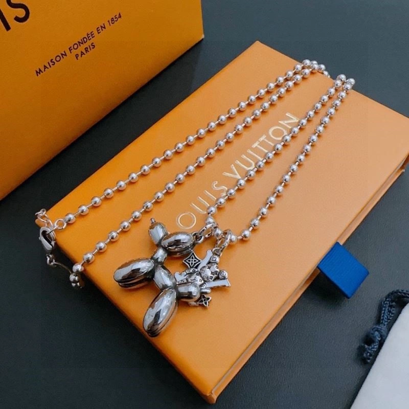 Louis Vuitton Necklaces Breathable 248925