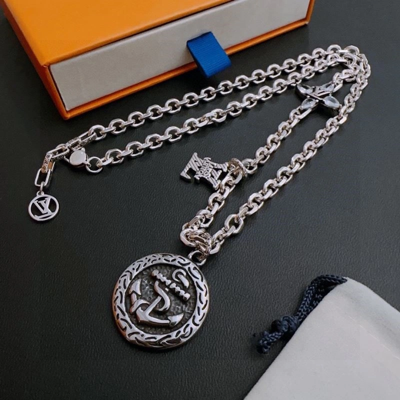 Louis Vuitton Necklaces Modern 248901