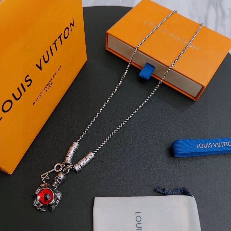 Louis Vuitton Necklaces Casual 248918