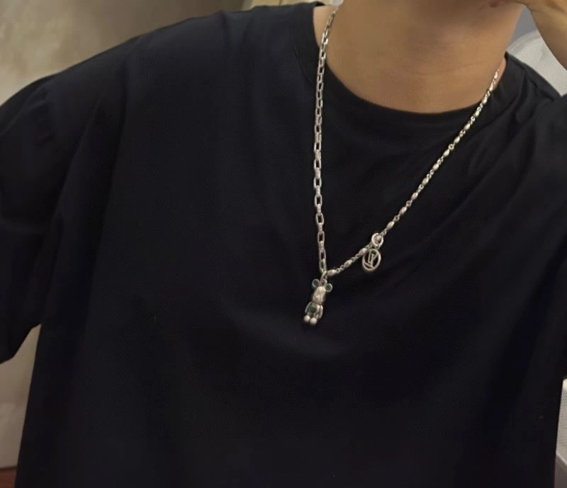 Unique Louis Vuitton Necklaces 248909