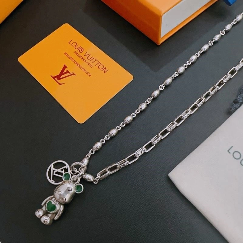Unique Louis Vuitton Necklaces 248909