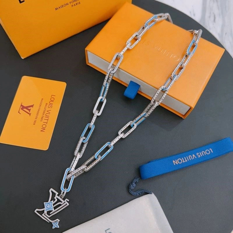Vibrant Louis Vuitton Necklaces 248911