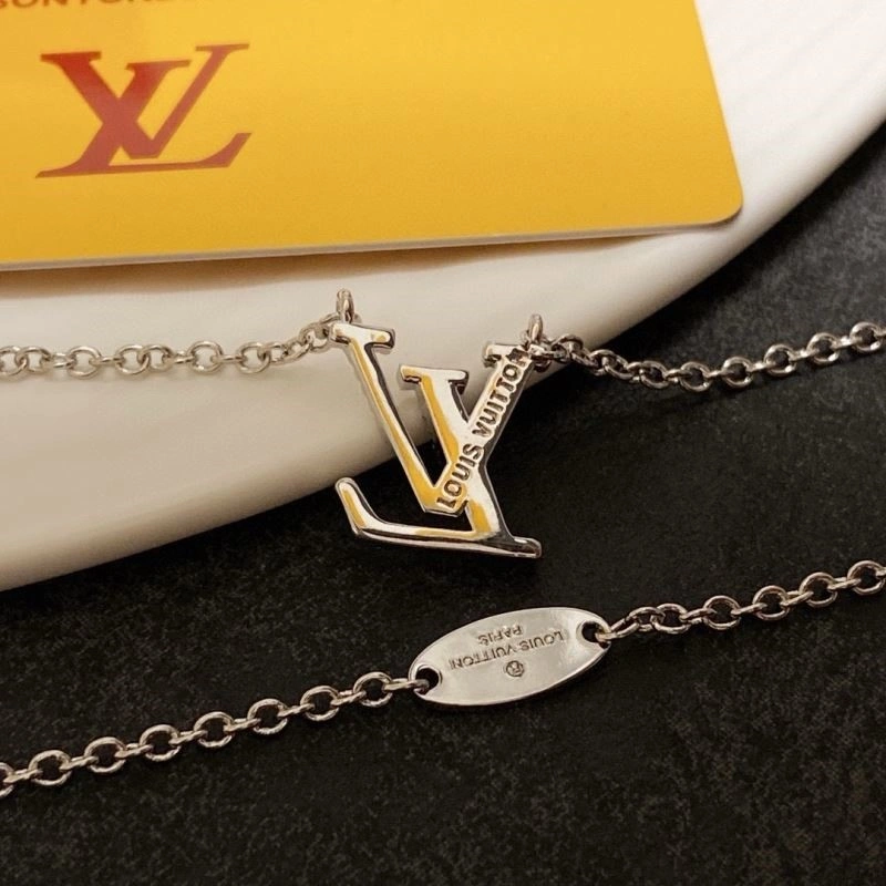 Louis Vuitton Necklaces OdorResistant 248924