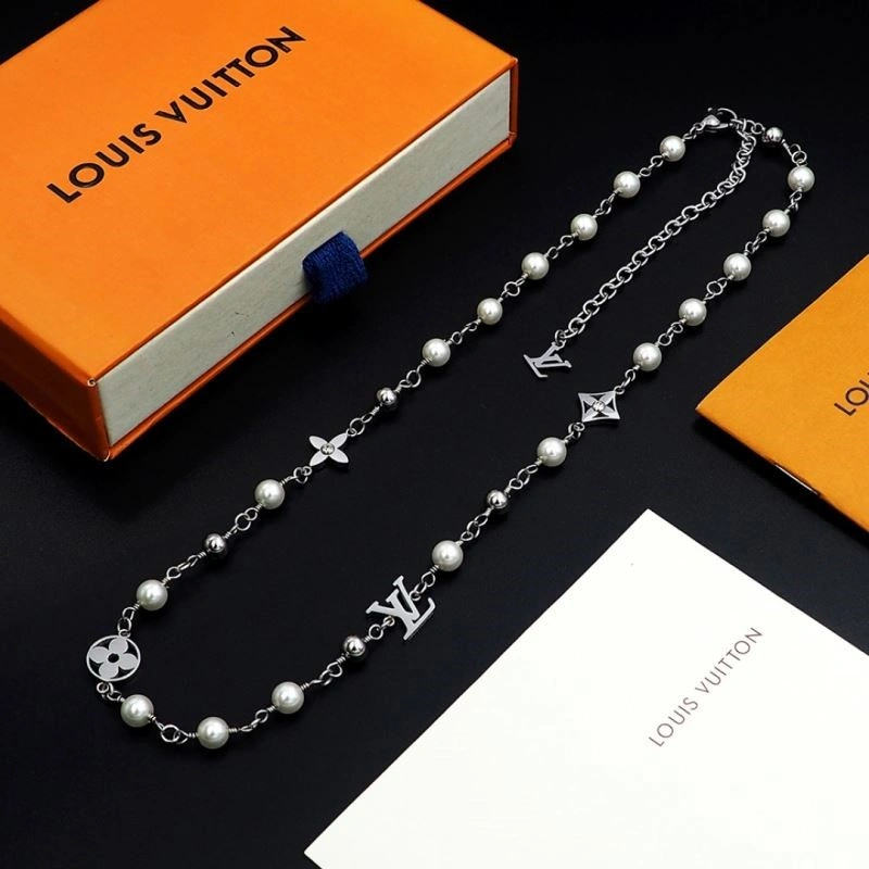 TimelessDesign Louis Vuitton Necklaces 248926