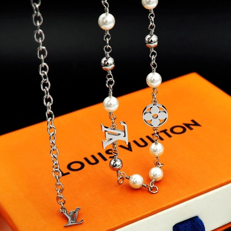 TimelessDesign Louis Vuitton Necklaces 248926