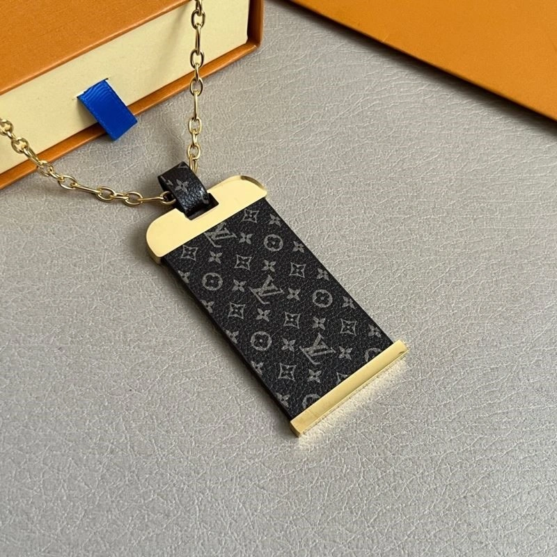 Louis Vuitton Necklaces ComfortFit 248900
