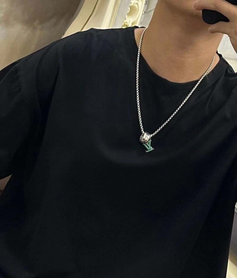 Reliable Louis Vuitton Necklaces 248905