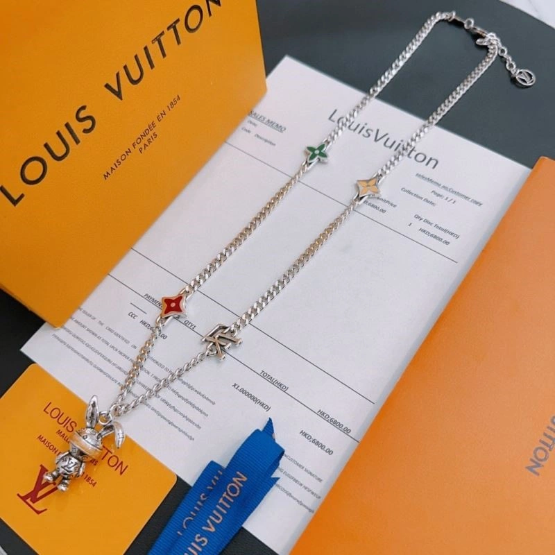 Unisex Louis Vuitton Necklaces 248910