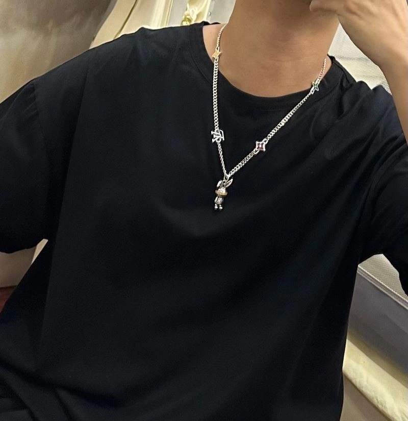 Unisex Louis Vuitton Necklaces 248910