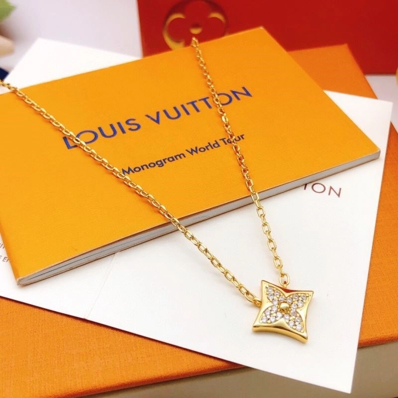 TimelessDesign Louis Vuitton Necklaces 248895