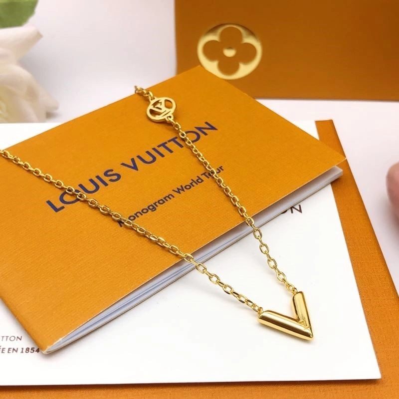 Louis Vuitton Necklaces Timeless 248896