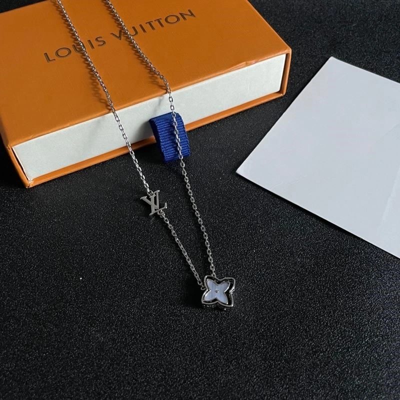 Durable Louis Vuitton Necklaces 248894