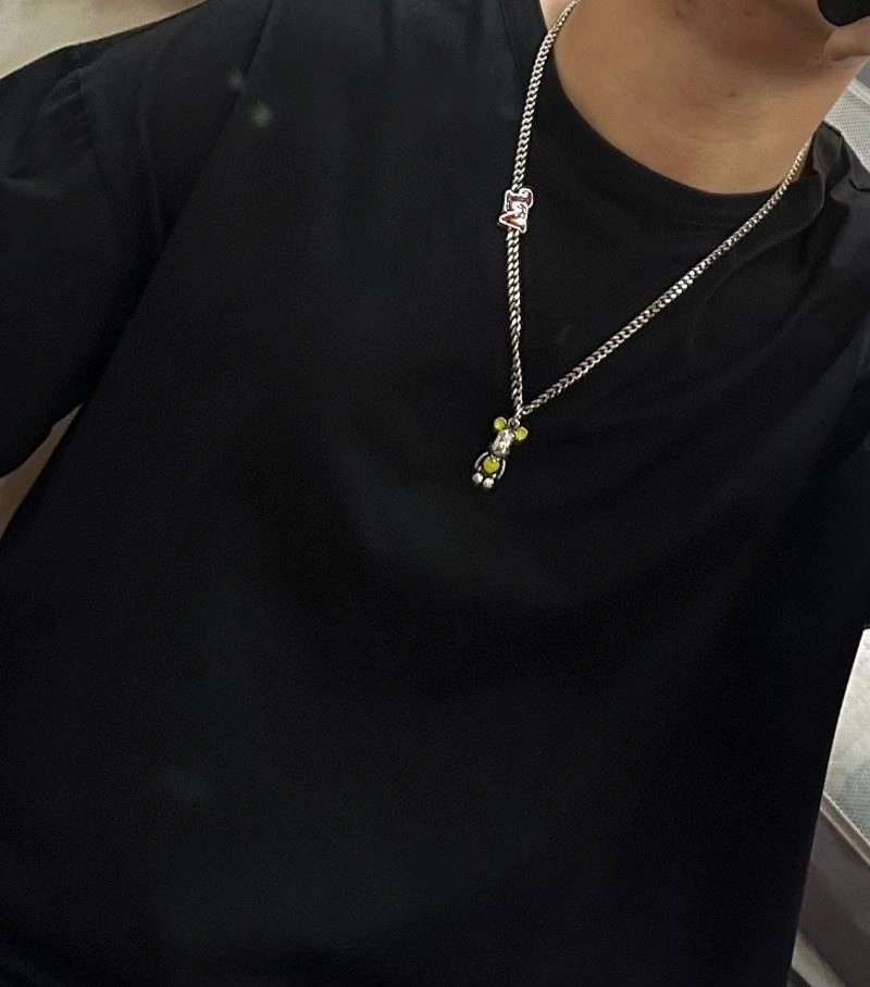 Louis Vuitton Necklaces Functional 248891