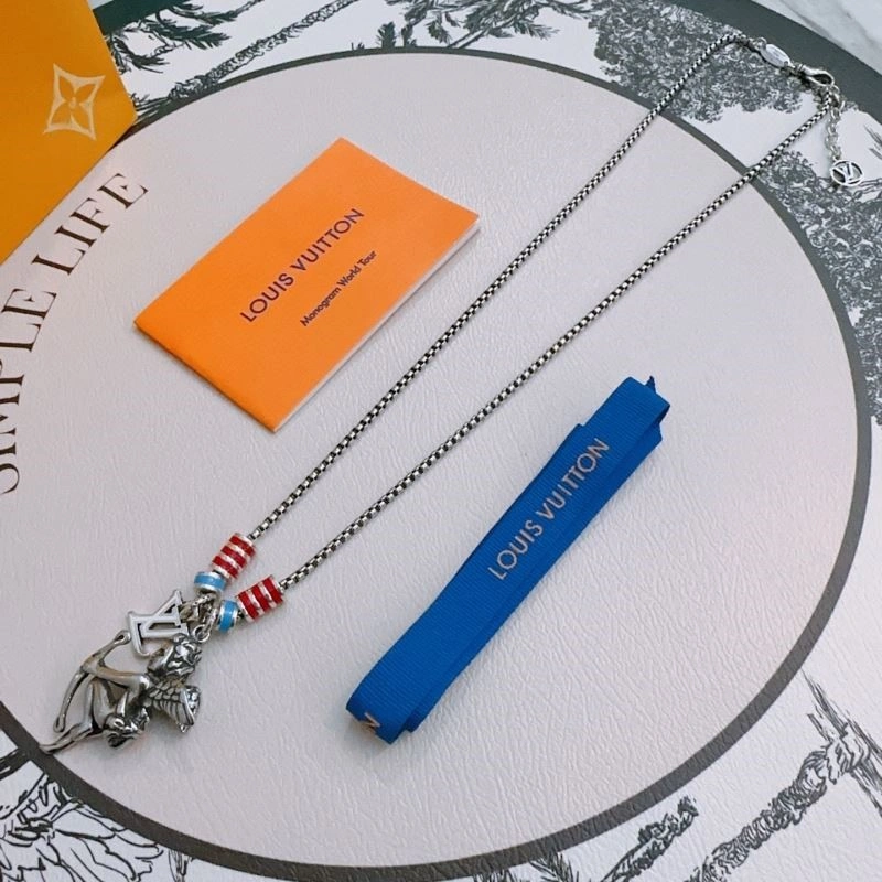 Louis Vuitton Necklaces ZipUp 248887