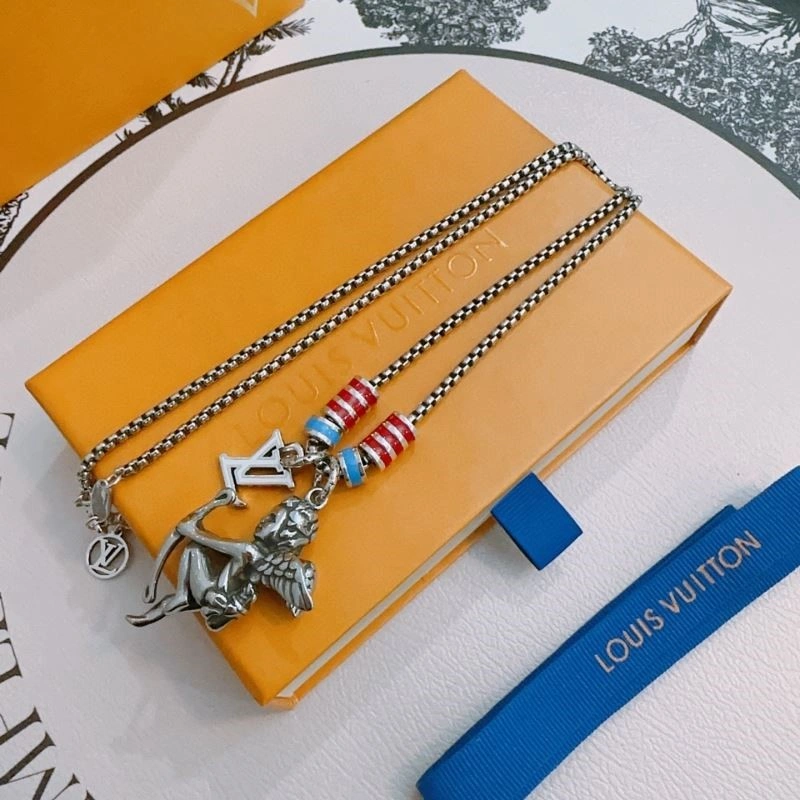 Louis Vuitton Necklaces ZipUp 248887