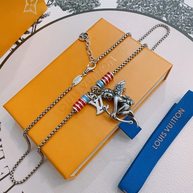 Louis Vuitton Necklaces ZipUp 248887