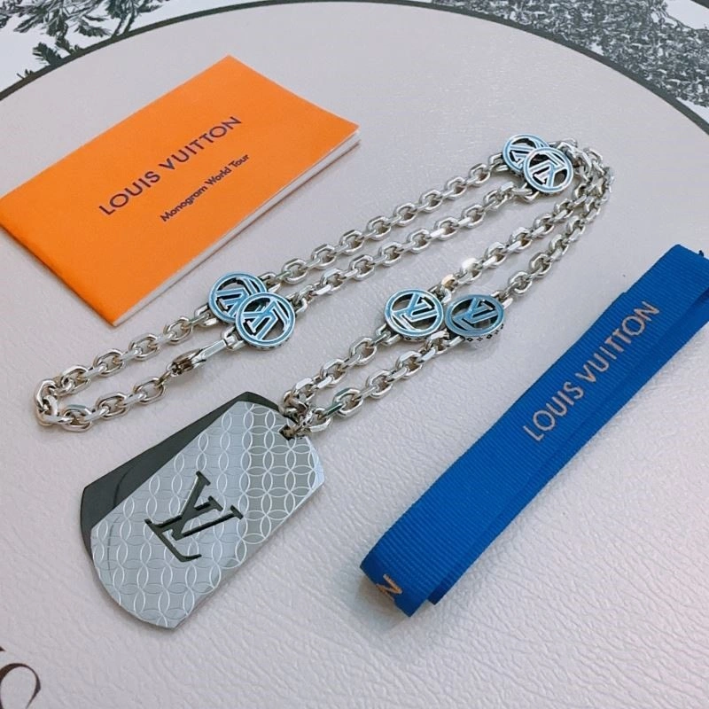 Louis Vuitton Necklaces Durable 248865