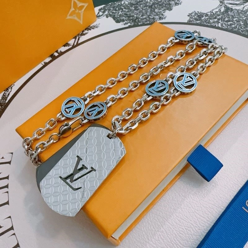 Louis Vuitton Necklaces Durable 248865