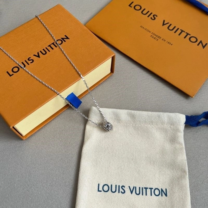 Louis Vuitton Necklaces Cozy 248855