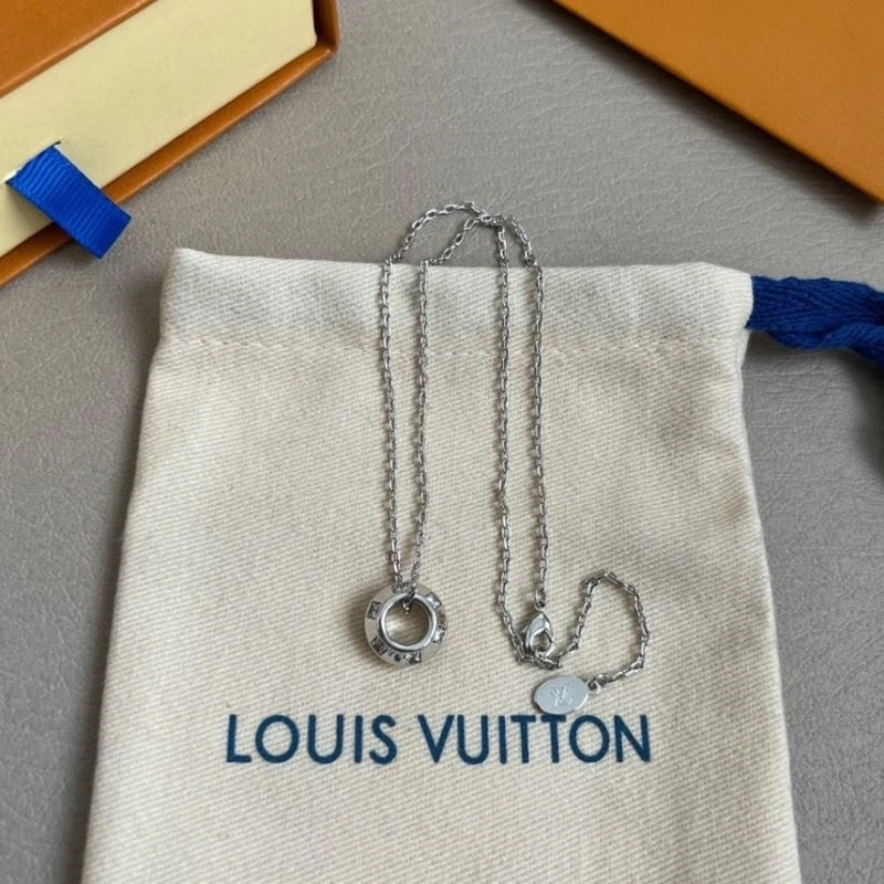 Louis Vuitton Necklaces Cozy 248855
