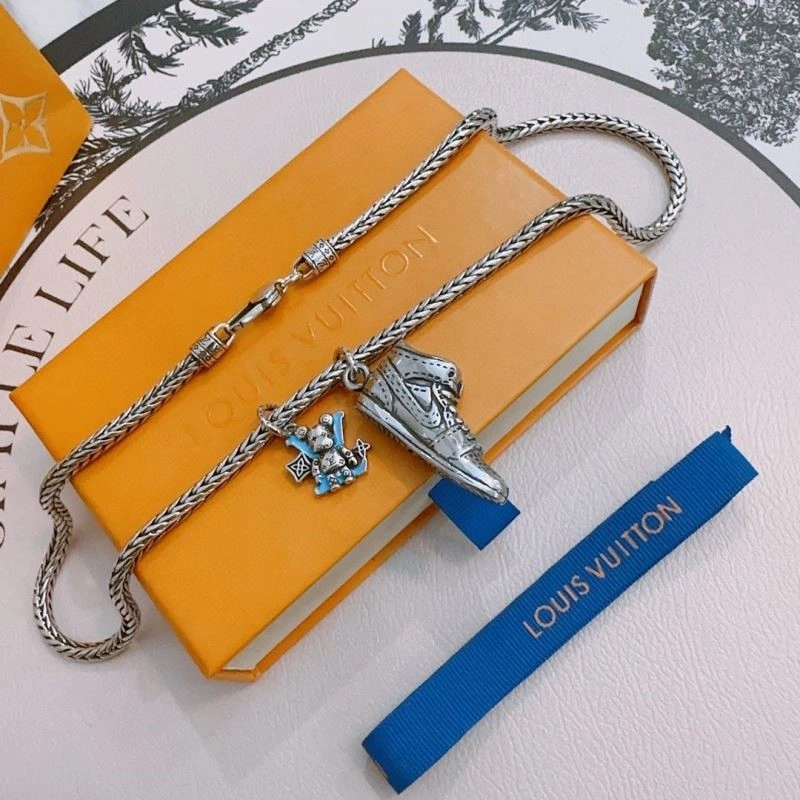 Louis Vuitton Necklaces AllSeason 248867