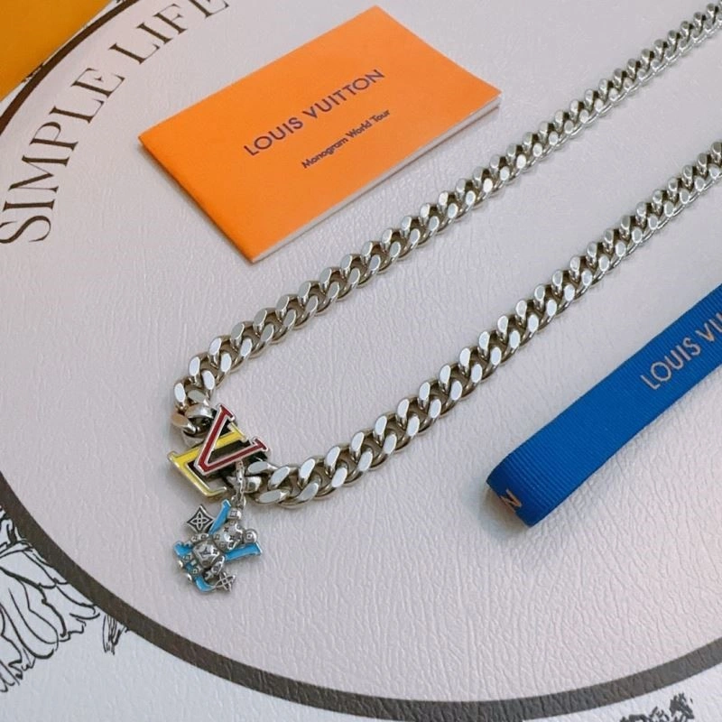 Louis Vuitton Necklaces Youthful 248881