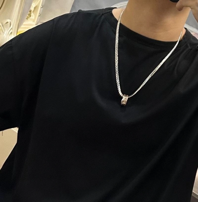 Louis Vuitton Necklaces MoistureWicking 248884