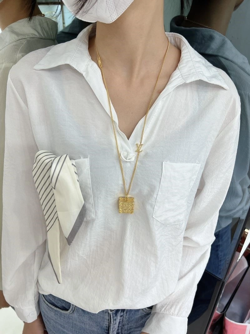 Louis Vuitton Necklaces Casual 248866