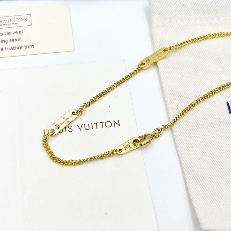 Louis Vuitton Necklaces Casual 248866