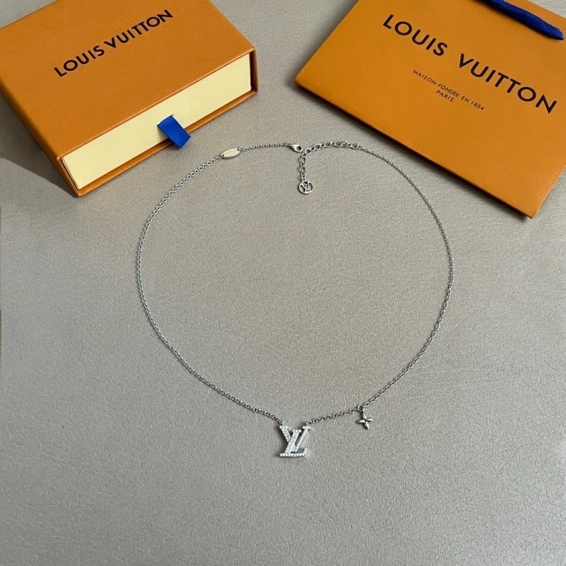 OnTrend Louis Vuitton Necklaces 248861