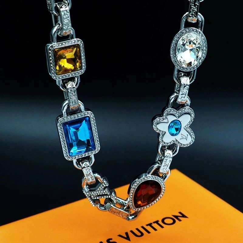 DailyWear Louis Vuitton Necklaces 248885
